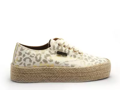 COSMIC Beige Baskets Basses Femme