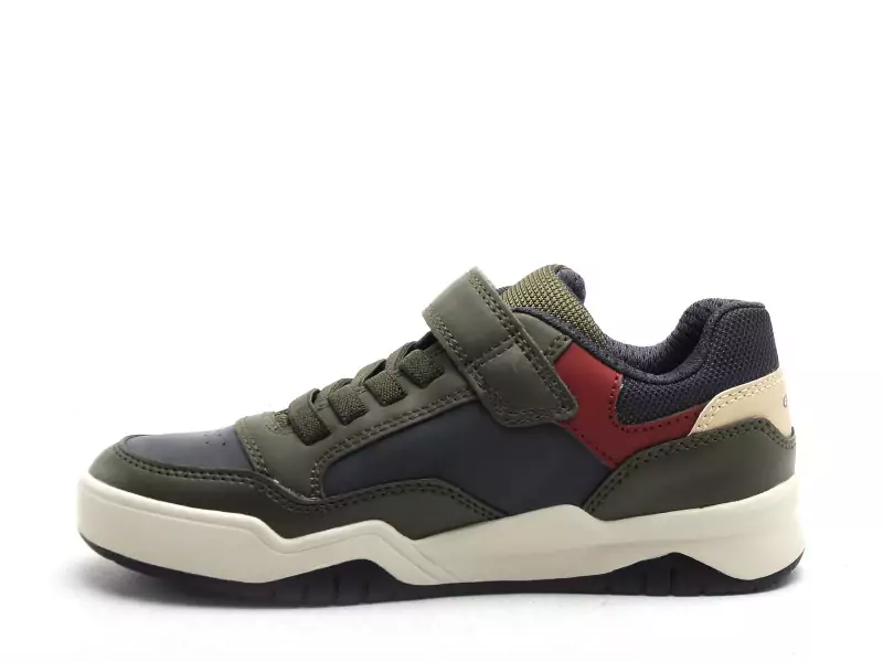 Geox J PERTH GARCON J367RE Kaki Baskets Basses Garçon