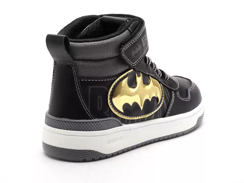 Geox BASKET BATMAN WASHIBA BOY J56LQG Noir Baskets Montantes Garçon