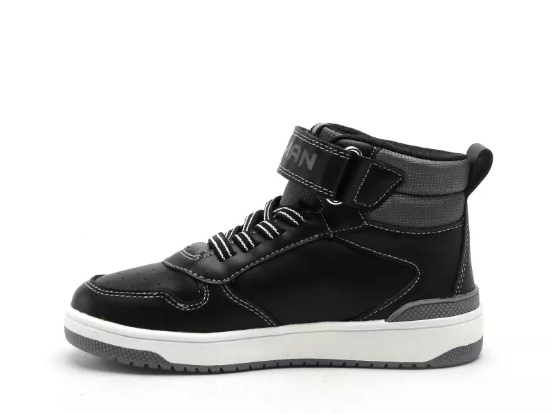 Geox BASKET BATMAN WASHIBA BOY J56LQG Noir Baskets Montantes Garçon