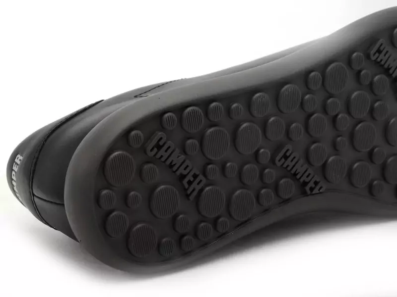 Camper K101003 Noir Baskets Basses Homme