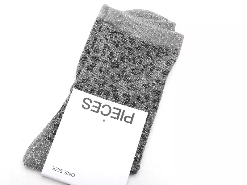 Pieces CHAUSSETTES PCSEBBY GLITTER LONG Gris Accessoires Femme