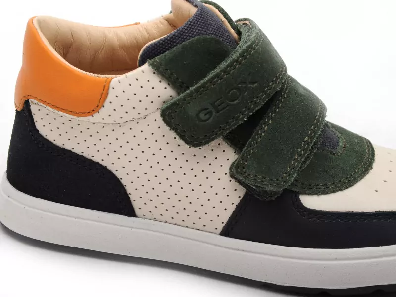 Geox Baskets B BIGLIA GIRL B554DA Multicolore Baskets Montantes Garçon