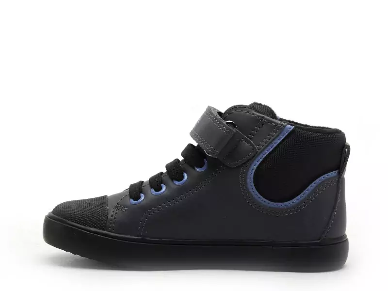 Geox Baskets B GISLI BOY B461NC Bleu Baskets Montantes Garçon