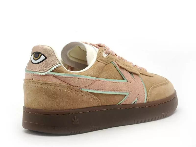  Baskets BOSTON V Beige Baskets Basses Femme