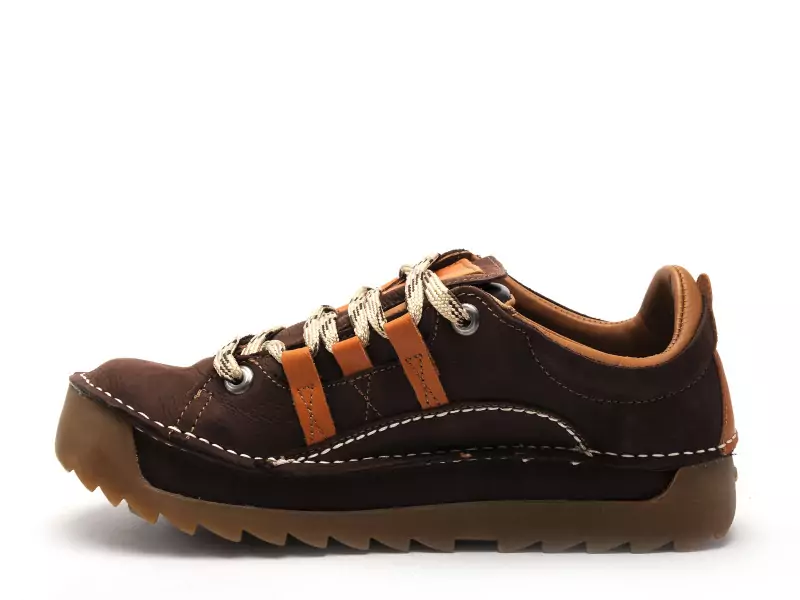 Art 590 PLEASANT H Marron Baskets Basses Homme