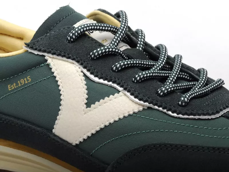 Victoria SATURNO SERR NYLON Vert Baskets Basses Femme