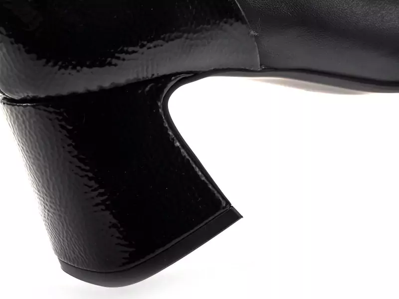 Regarde Le Ciel MYA 01 Noir Boots et Bottines à Talons Femme