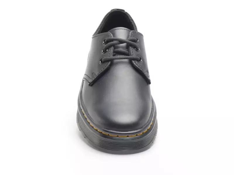 Dr Martens BROOKLINE LO 3 EYE SHOE 41553001 Noir Derbies Femme
