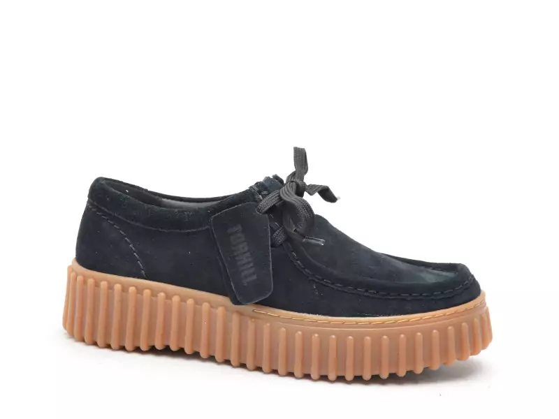 Clarks TORHILL BEE Noir Mocassins Femme