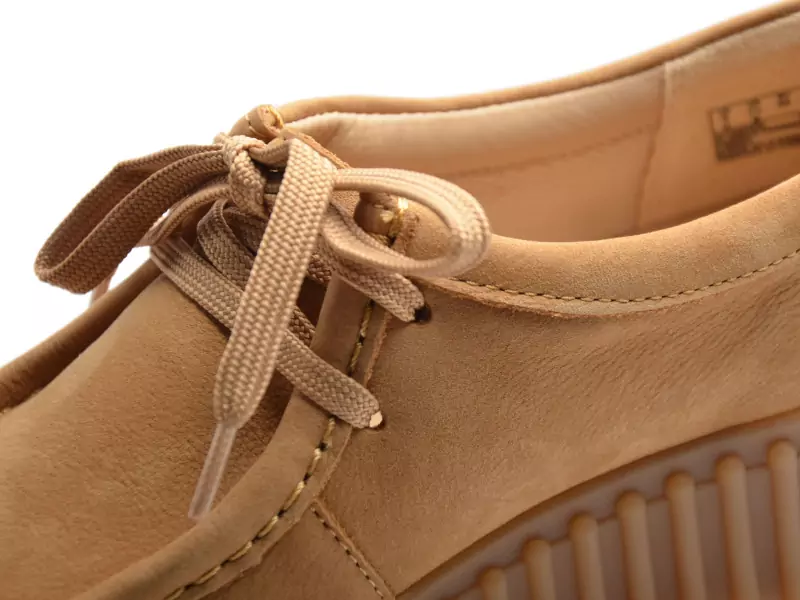 Clarks TORHILL BEE Beige Mocassins Femme