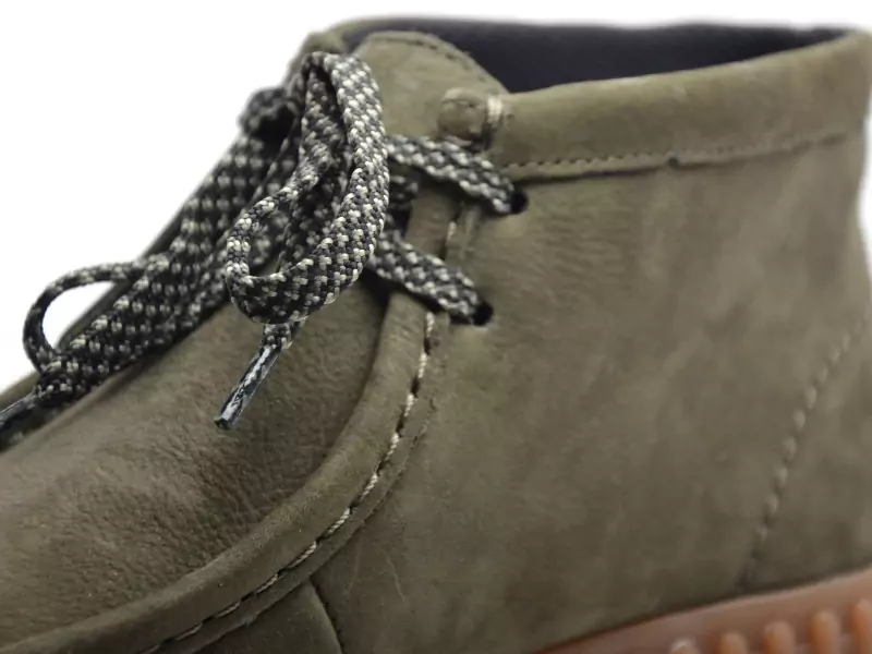 Clarks TORHILL MOSS Kaki Boots et Bottines à Talons Femme