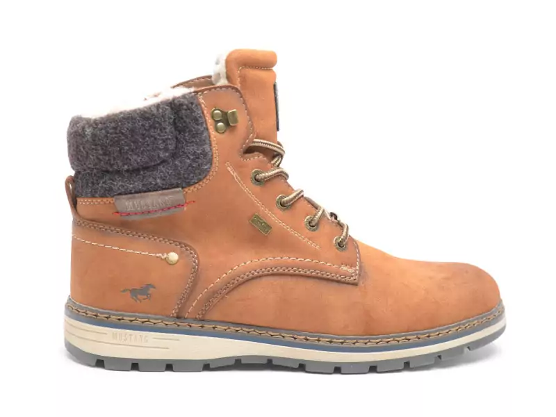 Mustang 15M0001005 Marron Boots et Bottines Homme