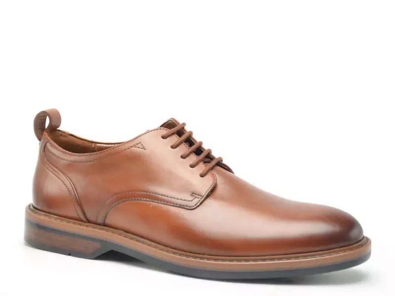 Clarks ALDWIN LACE Marron Chaussures de Ville Homme