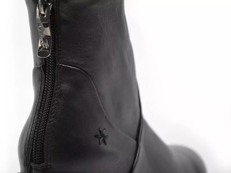 Mamzelle TAXUS Noir Boots et Bottines à Talons Femme