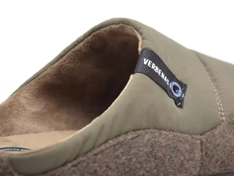 Verbenas EARTH ACOLCHADO PICOS Kaki Chaussons Homme