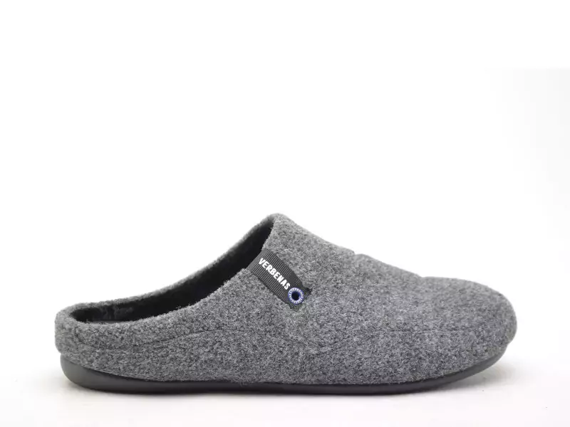 Verbenas EAGLE PICOS PICOS Gris Chaussons Homme