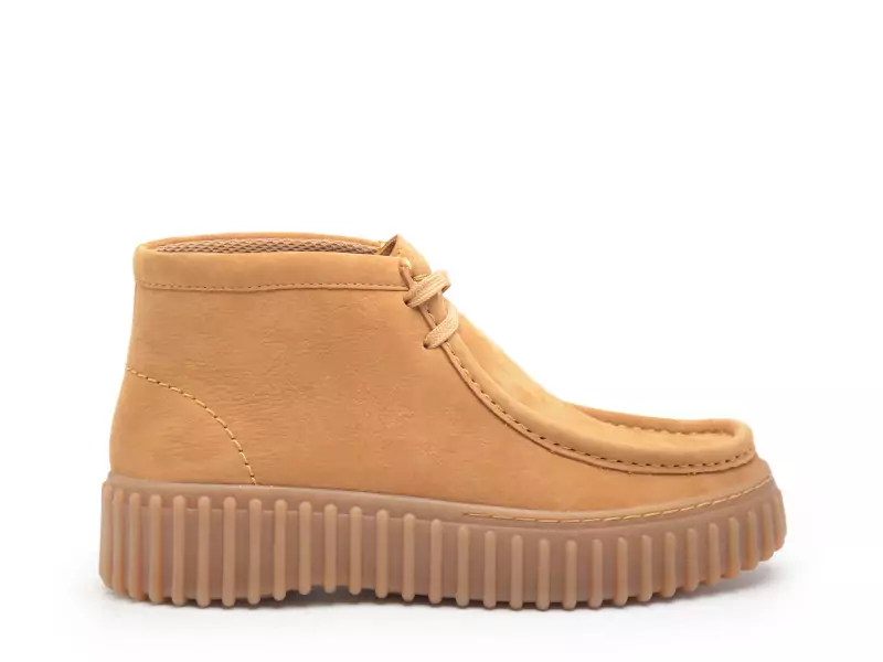 Clarks TORHILL MOSS Beige Boots et Bottines à Talons Femme