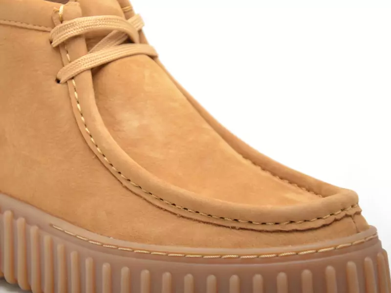 Clarks TORHILL MOSS Beige Boots et Bottines à Talons Femme