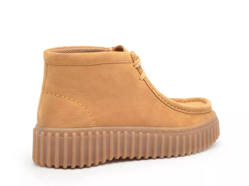 Clarks TORHILL MOSS Beige Boots et Bottines à Talons Femme