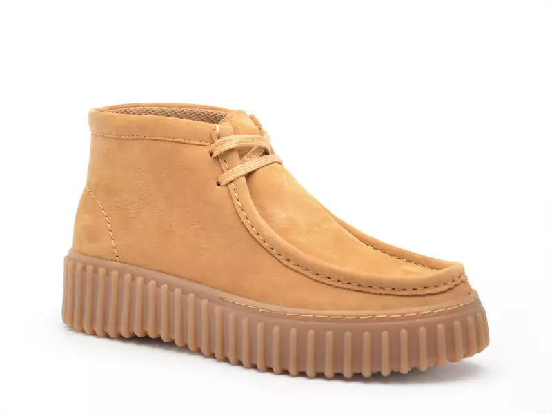 Clarks TORHILL MOSS Beige Boots et Bottines à Talons Femme