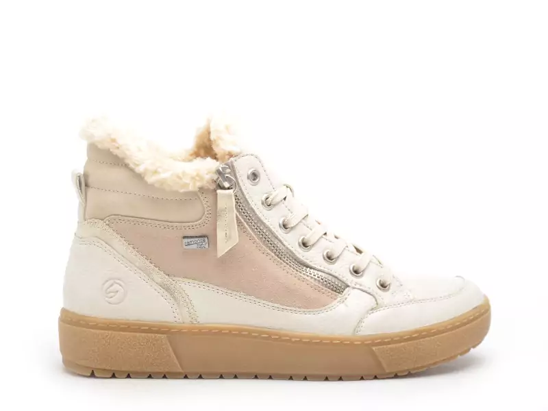 Remonte D2T72 Beige Boots et Bottines Plates Femme