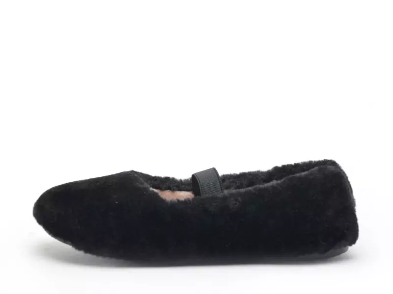 Victoria 1048106 GIMNASIA CASA PELO SOFT Noir Chaussons Fille