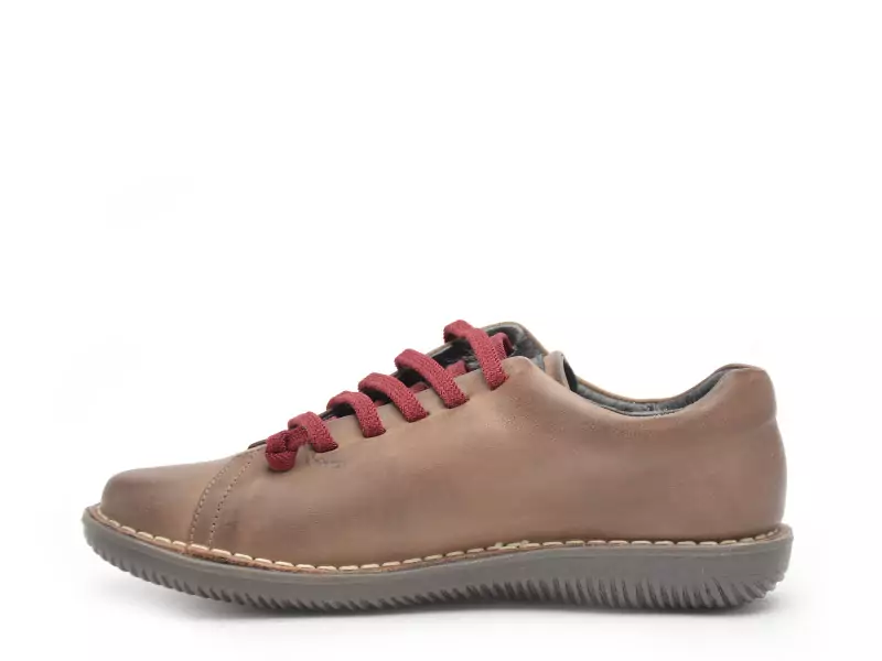 Chacal 7200 Marron Baskets Basses Femme
