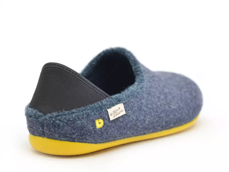 La Maison De L Espadrille Chaussons 6717 8 Bleu Chaussons Homme