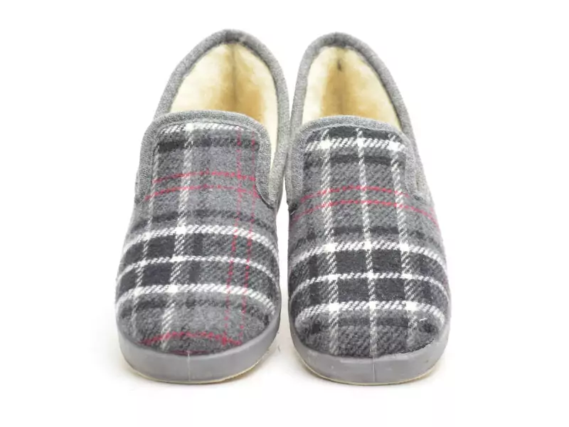 La Maison De L Espadrille Charentaises 7672 8 Gris Chaussons Homme