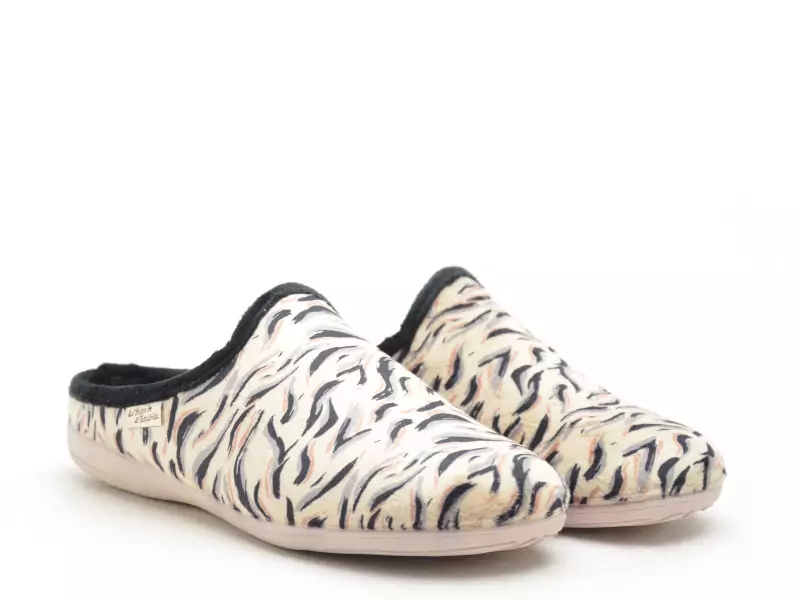 La Maison De L Espadrille Chaussons 6222 8 Noir Chaussons Femme