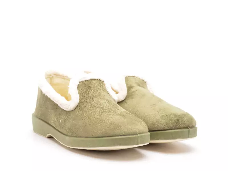 La Maison De L Espadrille Charentaises 7635 8 Kaki Chaussons Femme