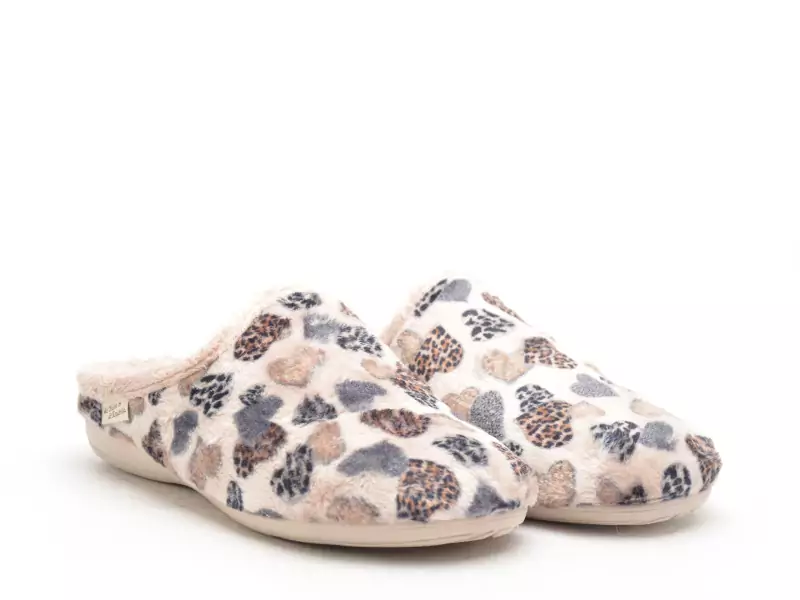 La Maison De L Espadrille Chaussons 6240 8 Beige Chaussons Femme