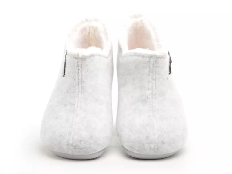 La Maison De L Espadrille Chaussons 6036 8 Gris Chaussons Femme