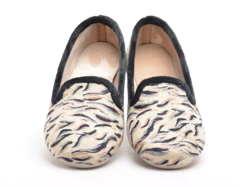 La Maison De L Espadrille Chaussons 6221 8 Noir Chaussons Femme