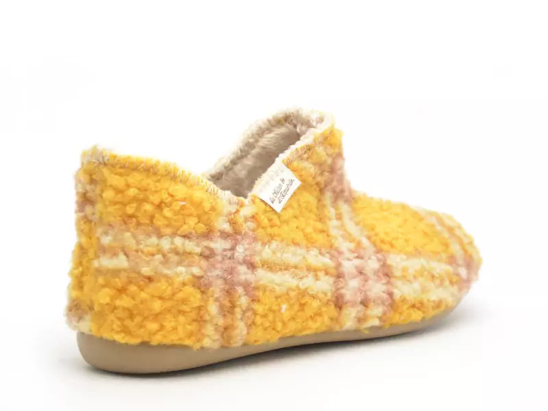 La Maison De L Espadrille Chaussons 6033 8 Jaune Chaussons Femme