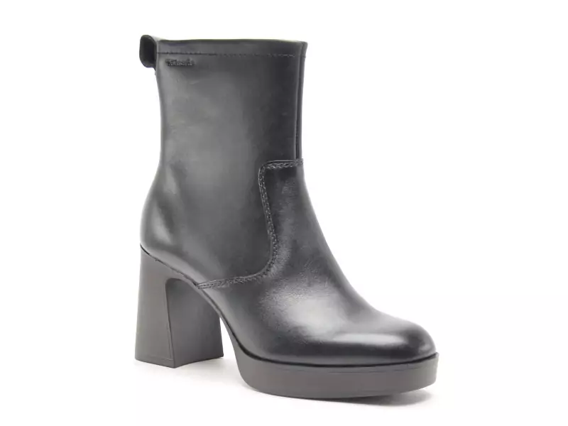 Tamaris 25324 45 Noir Boots et Bottines à Talons Femme