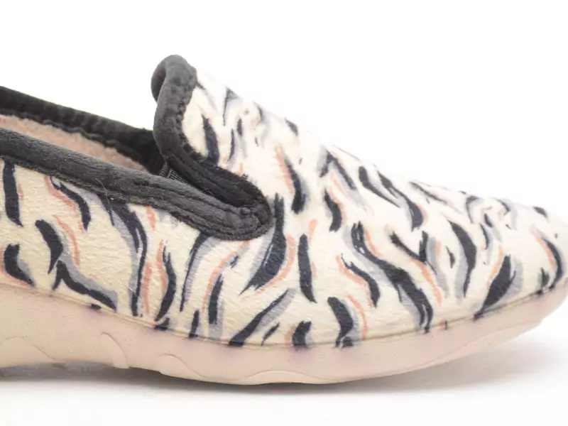 La Maison De L Espadrille 6223 8 Beige Chaussons Femme