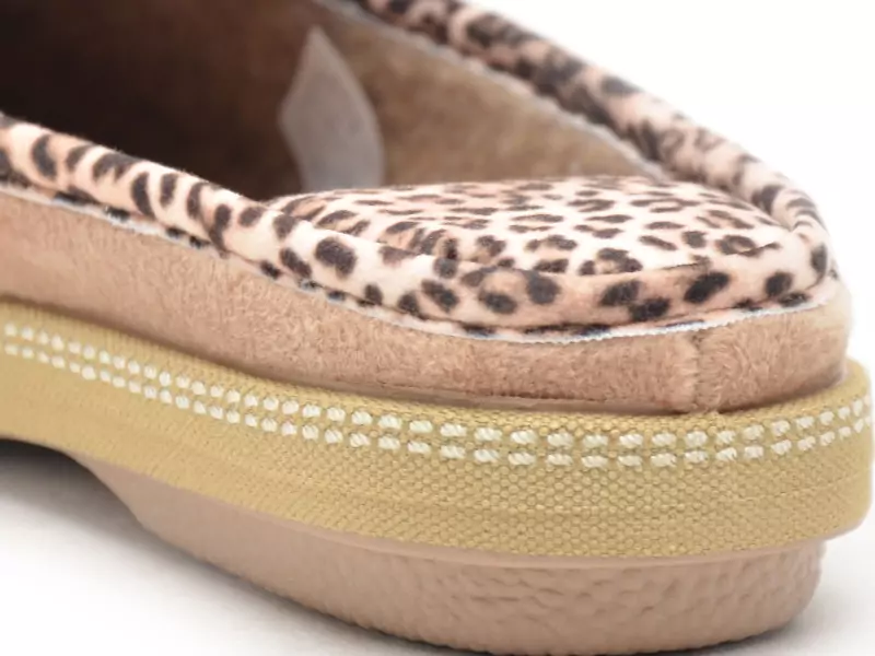 La Maison De L Espadrille 6812 8 Beige Chaussons Femme