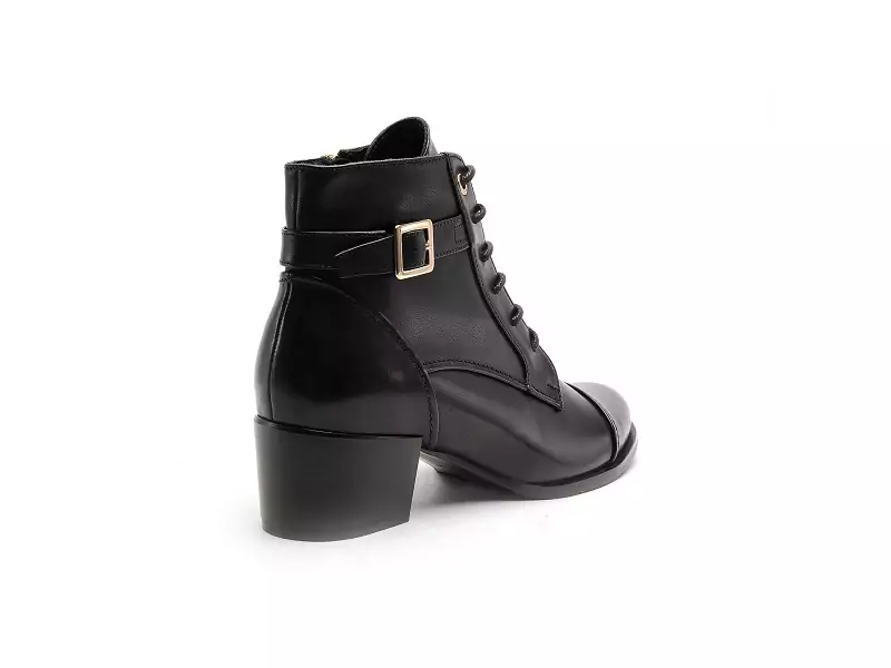 Regarde Le Ciel JOLENE 04 Noir Boots et Bottines à Talons Femme