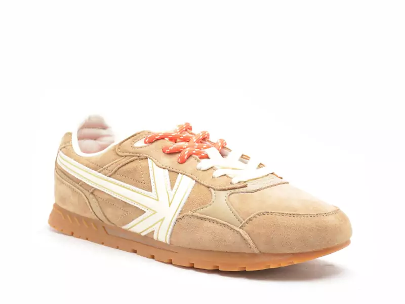 Kaotiko SEATTLE MEN Beige Baskets Basses Homme