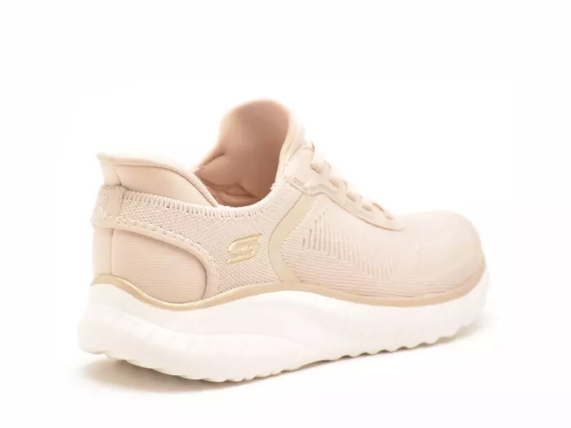 Skechers 117497 BOBS Beige Baskets Basses Femme