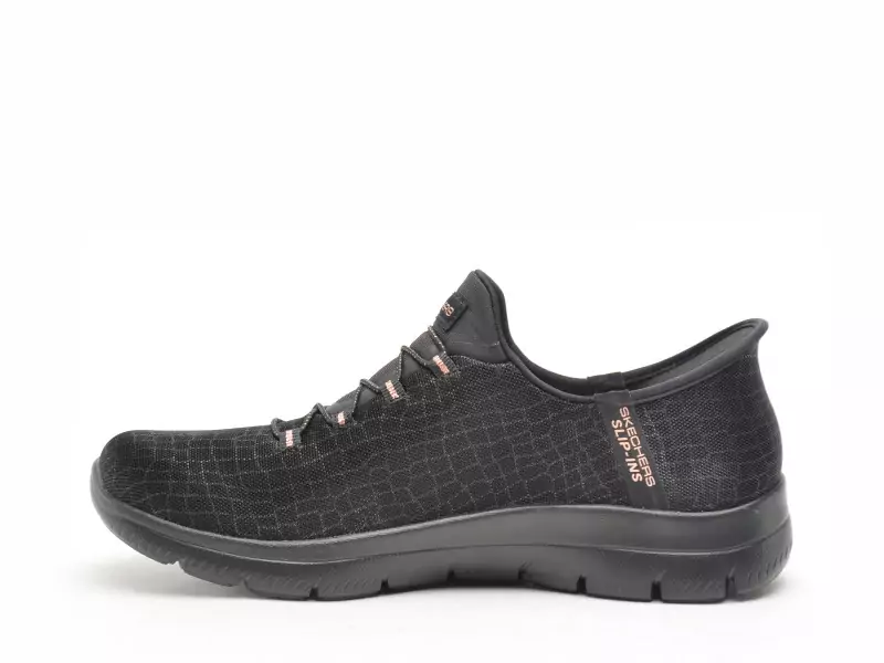 Skechers 150128 SUMMIT Noir Baskets Basses Femme