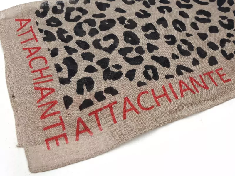 Pieces FOULARD PCSABRI LEO STATEMENT SCARF WVN FC Marron Foulards - Echarpes Femme