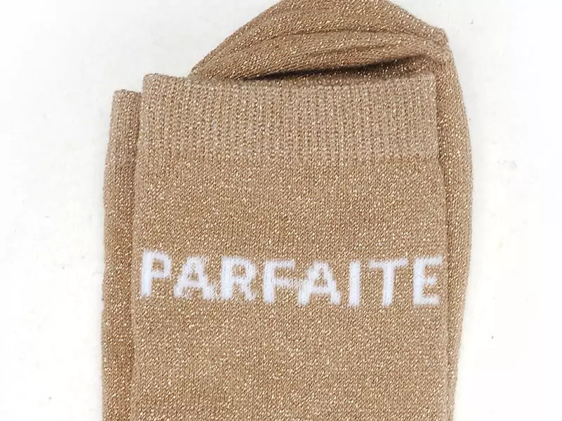 Pieces CHAUSSETTES PCSEBBY LONG GLITTER STATEMENT SOCK NOOS Beige Chaussettes Femme