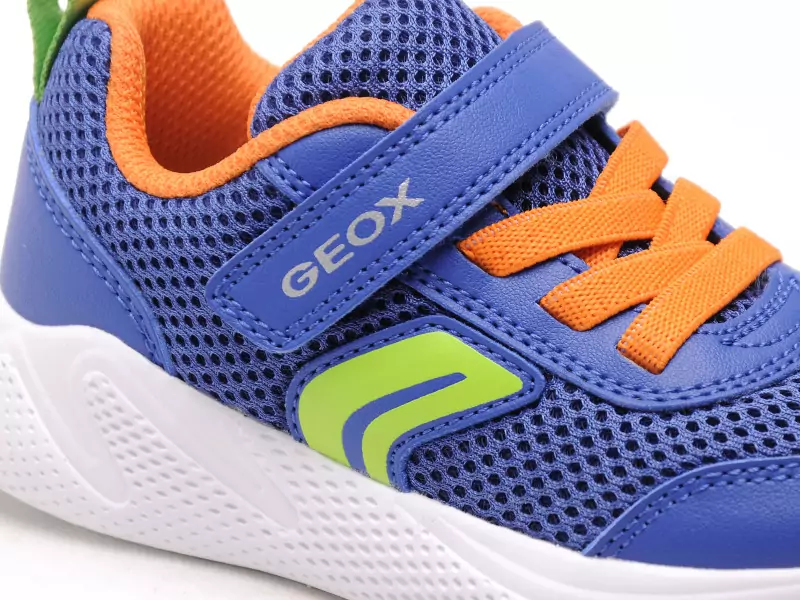 Geox B SPRINTYE BOY Bleu Baskets Basses Garçon