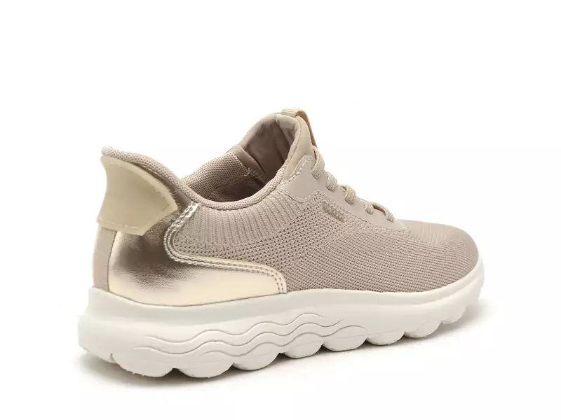 Geox D SPHERICA PLUS D557MA Beige Baskets Basses Femme