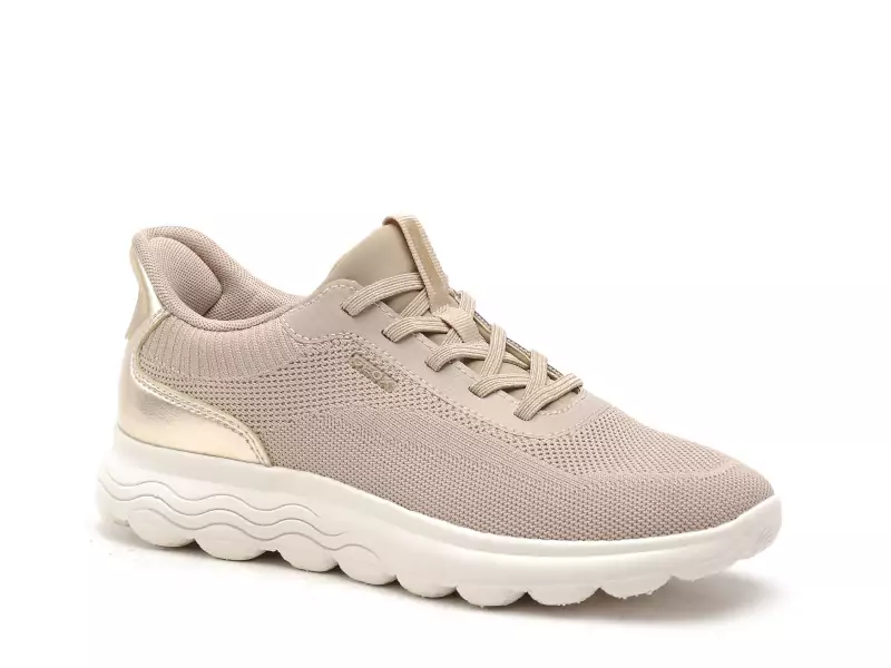 Geox D SPHERICA PLUS D557MA Beige Baskets Basses Femme