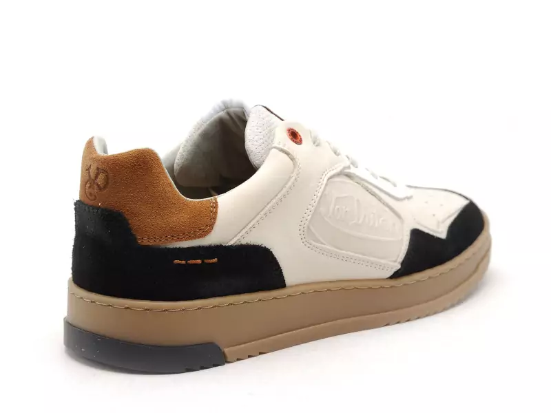 Von Dutch VIRAM Beige Baskets Basses Homme