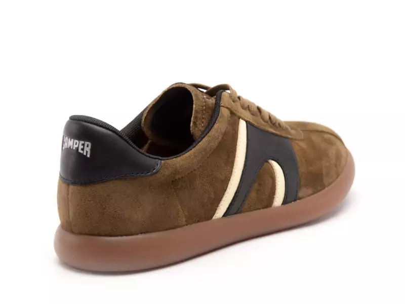 Camper K100937 Kaki Baskets Basses Homme